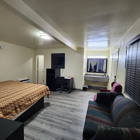 Green Garden Inn Грінсборо Екстер'єр фото