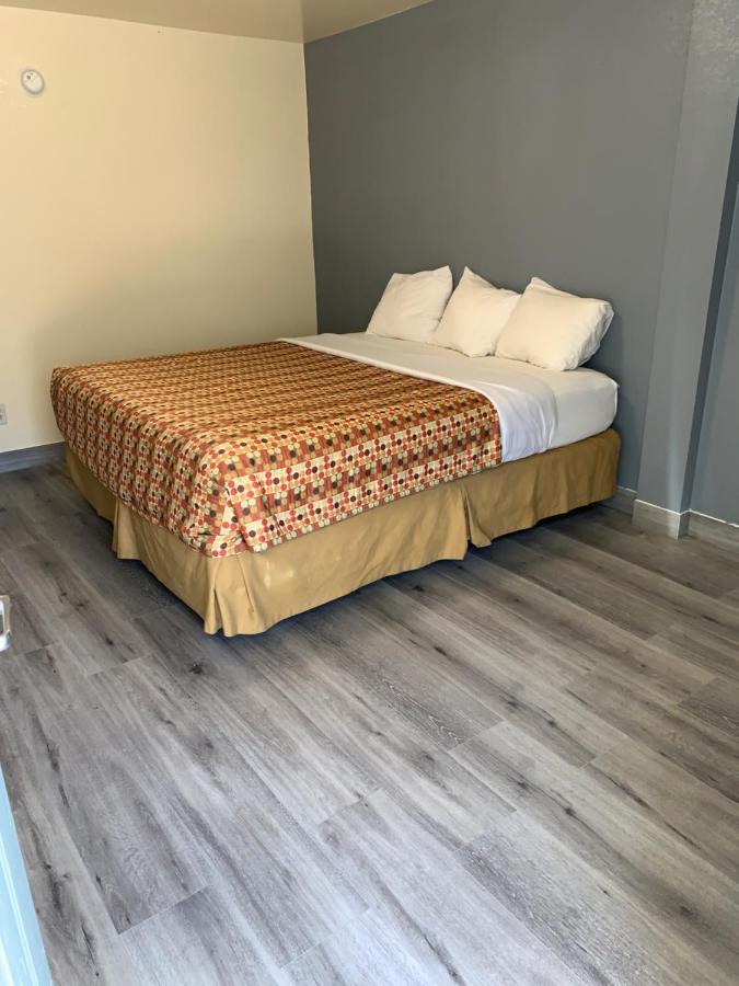 Green Garden Inn Грінсборо Екстер'єр фото